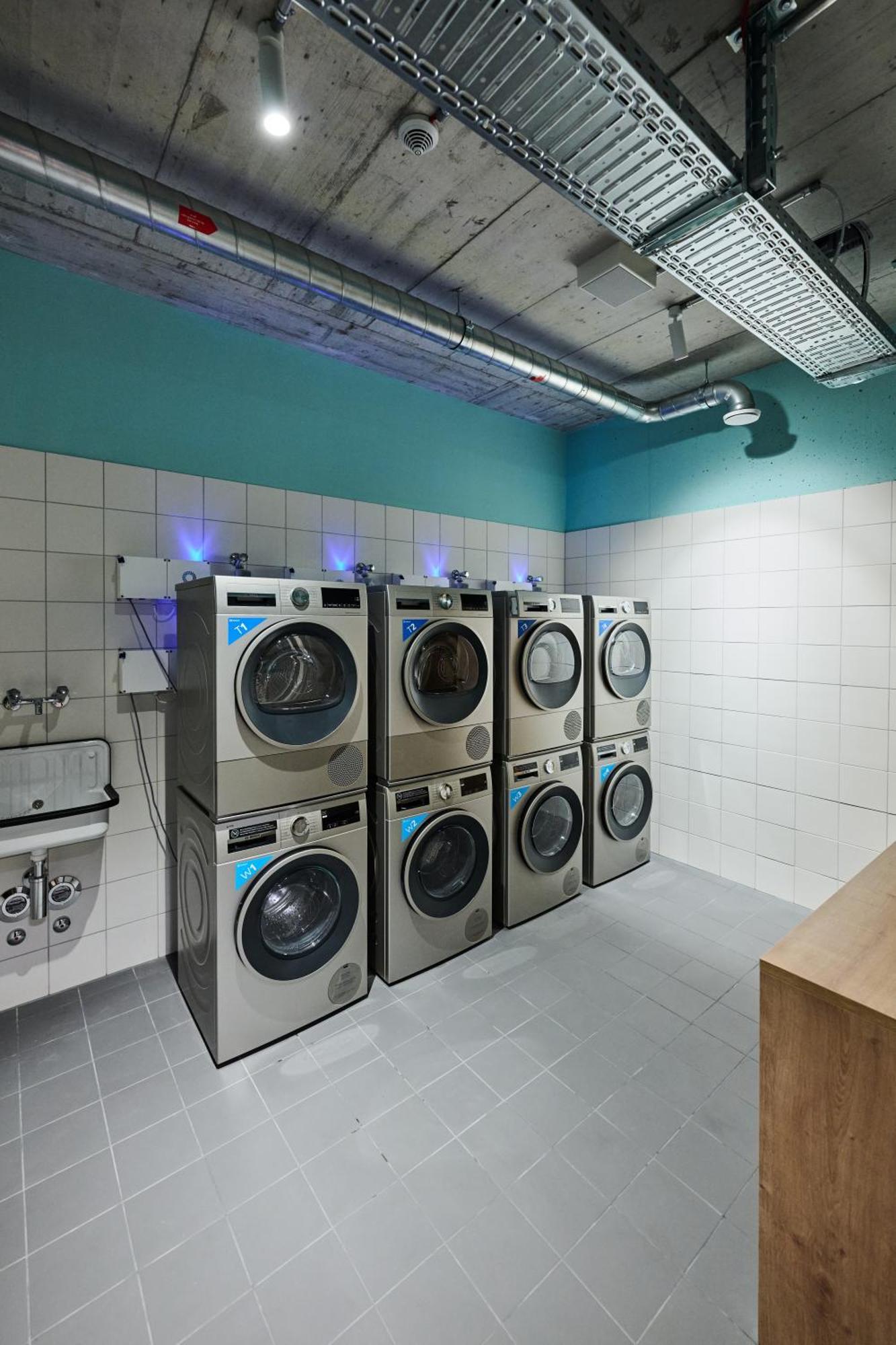 Ariv Design Hotel Zug Steinhausen ภายนอก รูปภาพ
